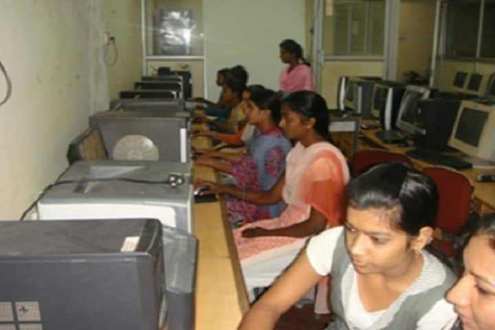 Minimata Government Girls Polytechnic, Rajnandgaon campus photo 2