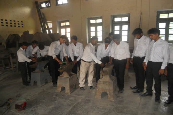 MG Polytechnic, Hathras campus photo 2