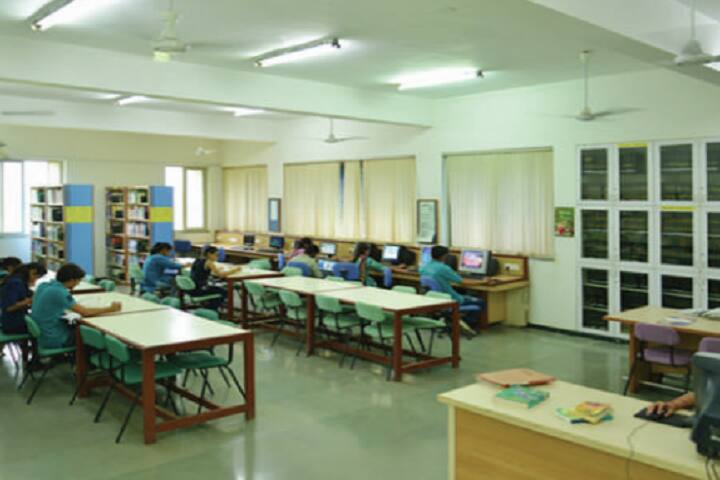 Institute of Science, Nirma University, Ahmedabad campus photo 4