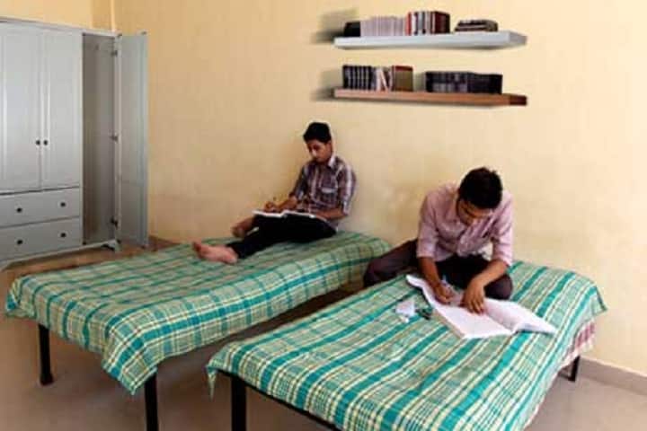 Merit Polytechnic College, Tirunelveli campus photo 3