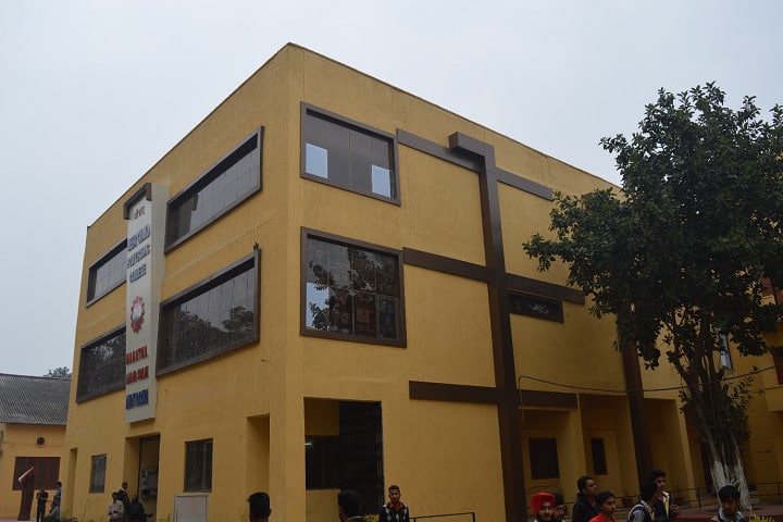 Mehr Chand Polytechnic College, Jalandhar campus photo 2