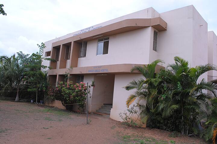Sidramappa Danigond Memorial Trust's Danigond Ayurvedic Medical College and Padma Ayurvedic Hospital and Research Centre, Bagalkot campus photo 2