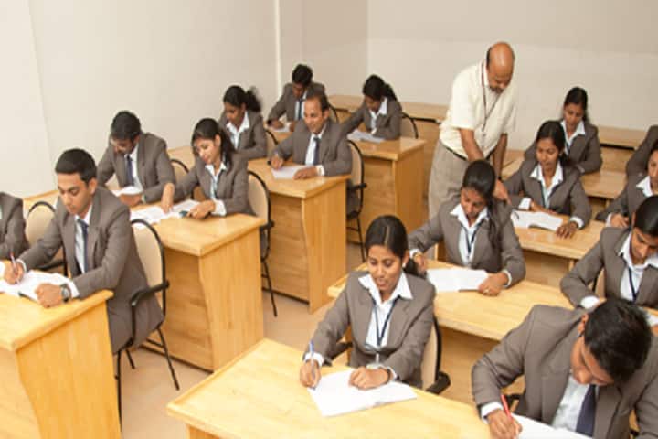 Naipunnya Institute of Management and Information Technology, Thrissur campus photo 4
