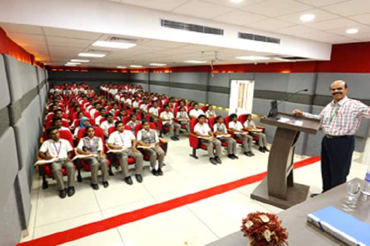 Naipunnya Institute of Management and Information Technology, Thrissur campus photo 3