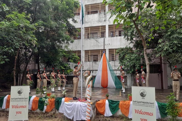 Government Polytechnic for Girls, Surat campus photo 4