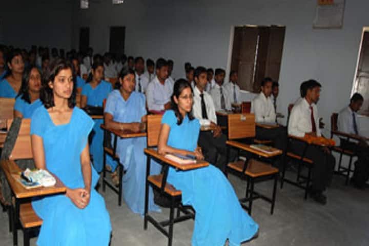 Swami Swaroopanand Institute of Management and Technology, Muzaffarnagar campus photo 2