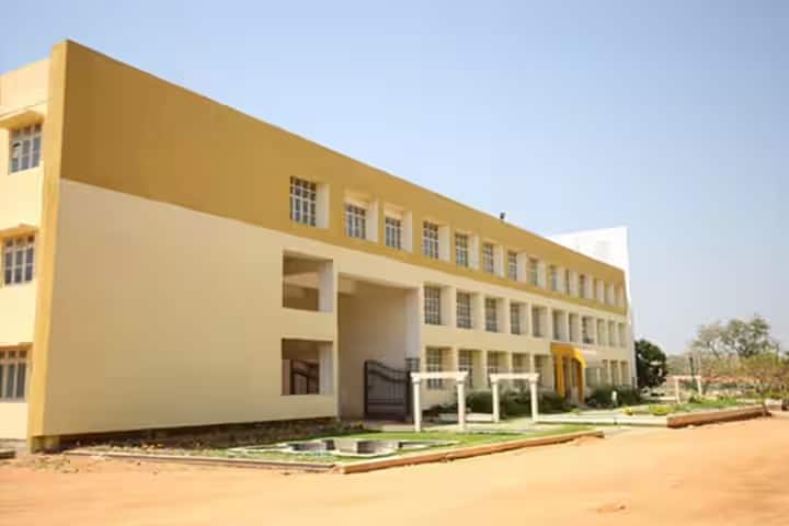 Navodaya College of Nursing, Raichur campus photo 2