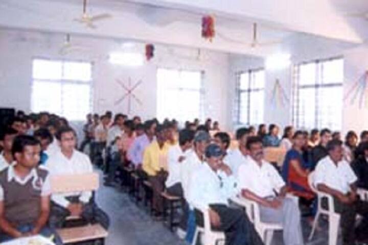Pushpak Mahavidyalaya, Umrer campus photo 3
