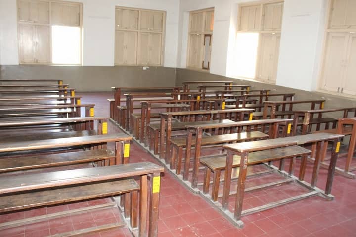 Shree OH Nazar Ayurved College, Surat campus photo 6