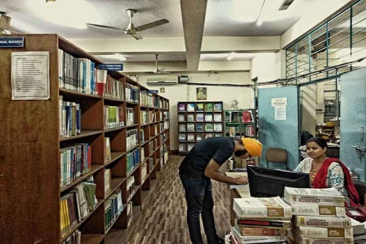 SGTBIMIT Delhi campus photo 3
