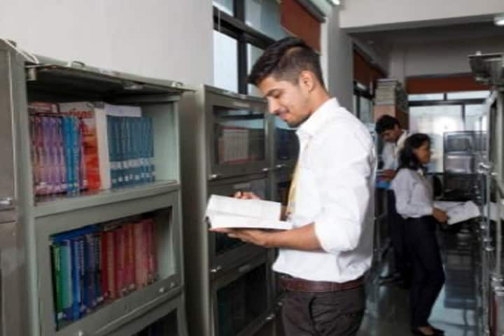 Sterling Institute of Management Studies, Navi Mumbai campus photo 2