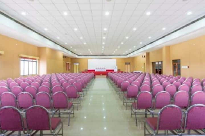 Sterling Institute of Management Studies, Navi Mumbai campus photo 3
