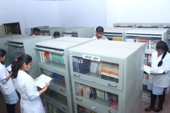 Smt Vimladevi Ayurvedic Medical College and Hospital, Chandrapur campus photo 3