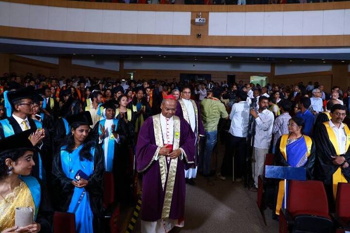 St Johns Medical College, Bangalore campus photo 5