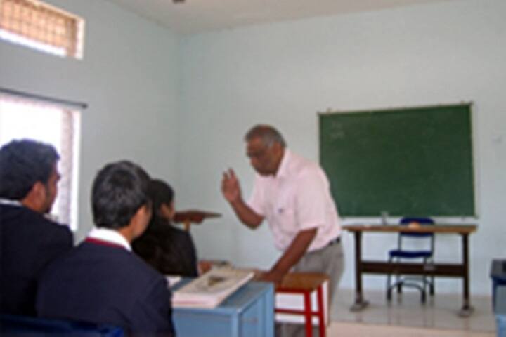 SRM Post Graduate College MBA, Karim Nagar campus photo 2