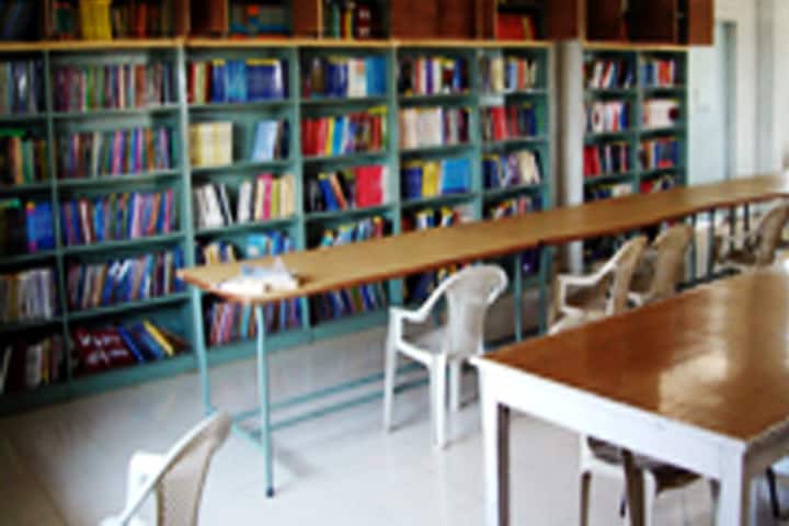 SRM Post Graduate College MBA, Karim Nagar campus photo 4