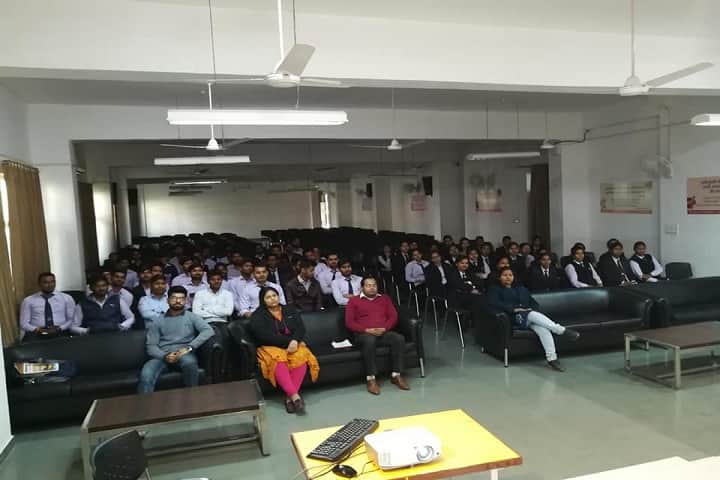 SRMBS Lucknow campus photo 4