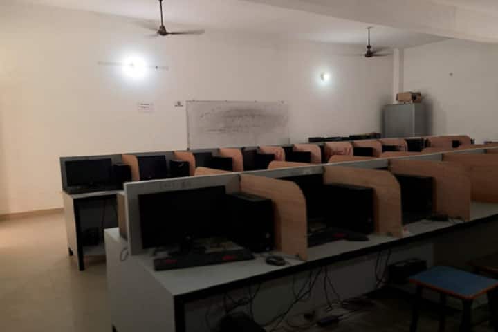 Maha Manav Gautam Buddha Polytechnic, Gorakhpur campus photo 3