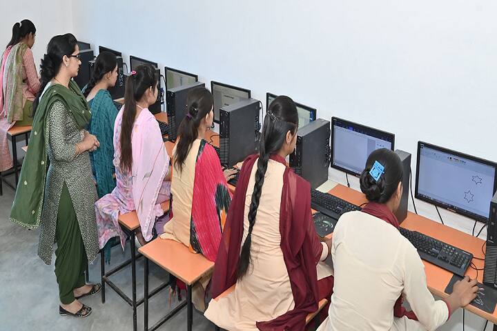 Guru Dronacharya Girls College, Hisar campus photo 4