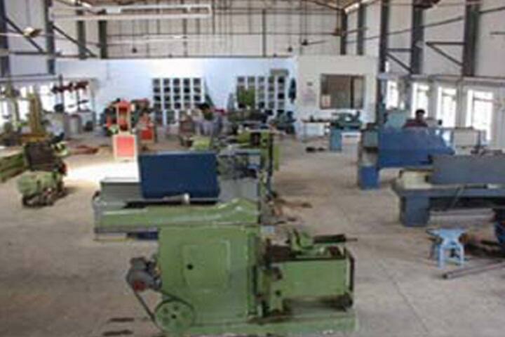 Maa Vaishno Maa Sharda Polytechnic, Azamgarh campus photo 4
