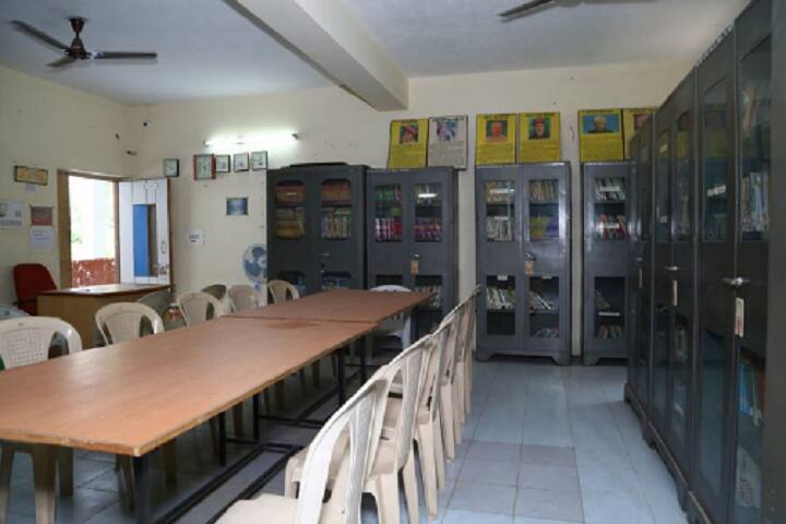 Shri PL Chauhan Science College, Surat campus photo 4