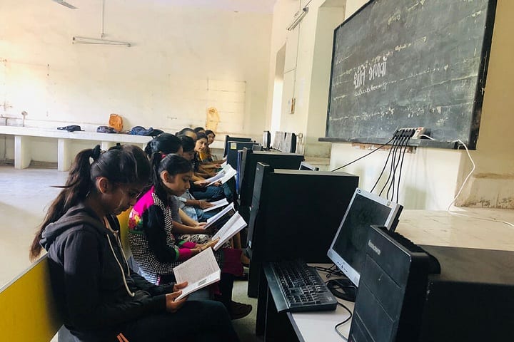 Government Commerce College, Jamnagar campus photo 5