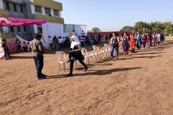 Grow More Faculty of Management, Himmatnagar campus photo 2