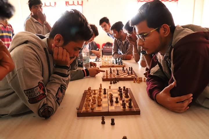 Om College of Commerce, Junagadh campus photo 2