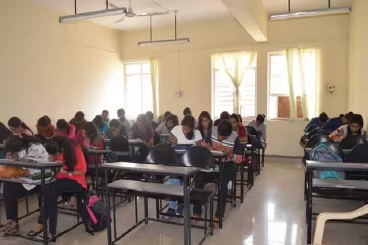 GIFS Aurangabad campus photo 2