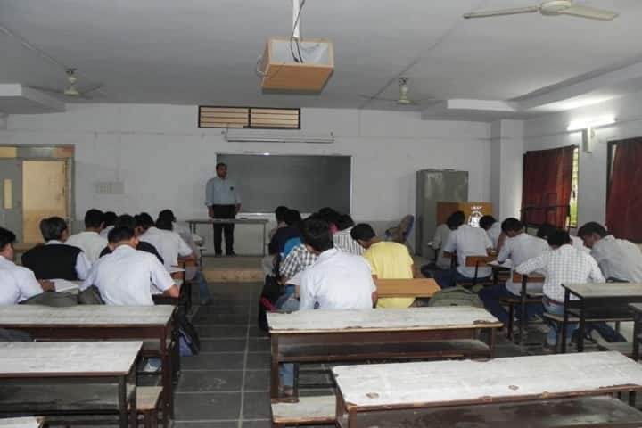 Loknete Gopalraoji Gulve Polytechnic, Nashik campus photo 2
