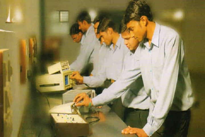 Late Vasantdada Polytechnic, Nagpur campus photo 3