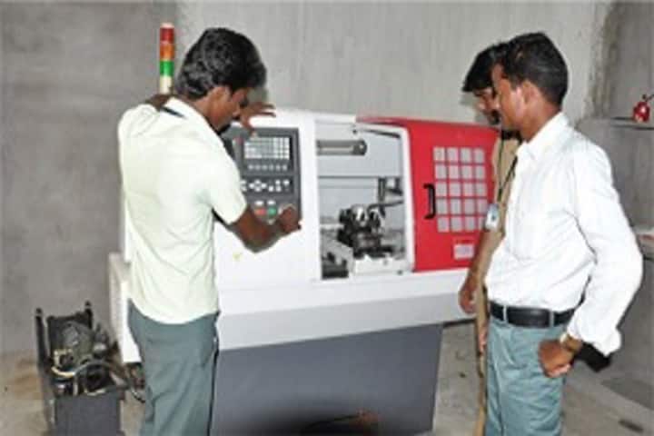Kumaran Polytechnic College, Mathiyanallur campus photo 4