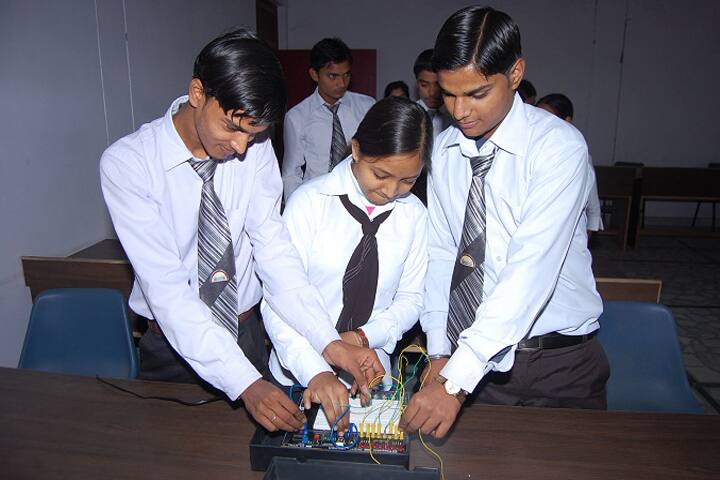 Shri Krishna Institute of Management and Science, Sambhal campus photo 5
