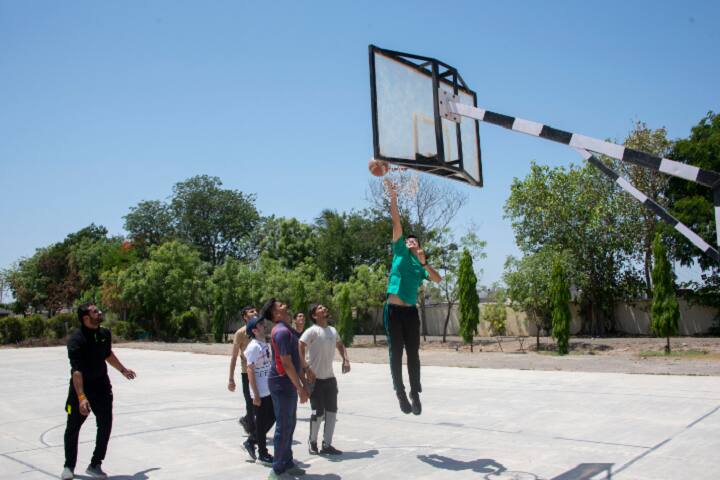 Shri Jaysukhlal Vadhar Institute of Management Studies, Jamnagar campus photo 6