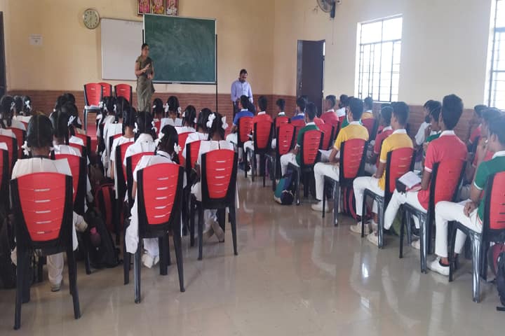KLE Society's CB Kolli Polytechnic, Haveri campus photo 3