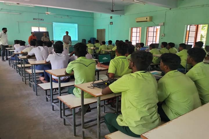 KL Nagaswamy Memorial Polytechnic College, Madurai campus photo 3
