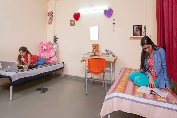 Hindustan Institute of Management and Computer Studies, Mathura campus photo 2