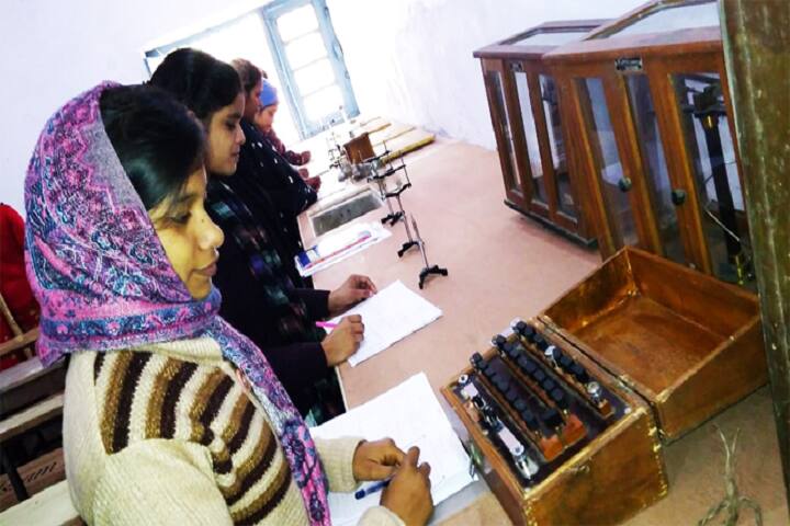 Purvottar Railway Mahavidyalaya, Sonpur campus photo 4