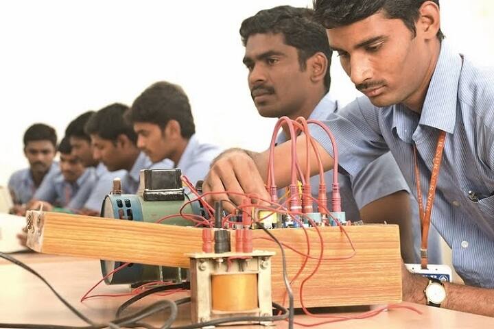 NPR Polytechnic College, Dindigul campus photo 4