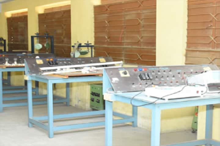 Meenakshi Krishnan Polytechnic College, Chennai campus photo 4