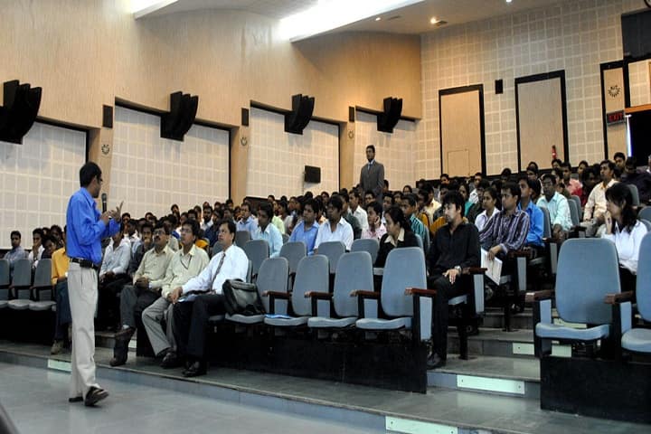 KIIT Polytechnic, Bhubaneswar campus photo 3