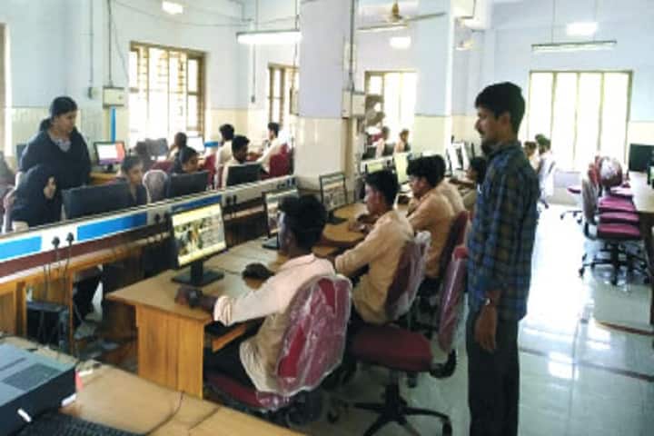 Kerala Government Polytechnic College, Kozhikode campus photo 4