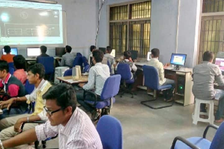 Government Polytechnic, Jamnagar campus photo 4