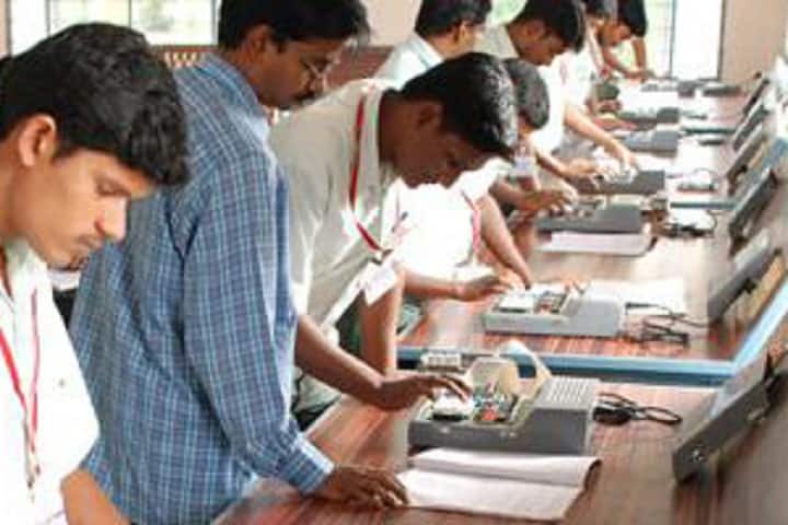 Indu Prakash Polytechnic College, Mau campus photo 3
