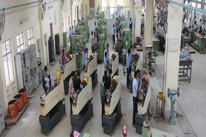 Jharkhand Government Mini Tool Room and Training Centre, Ranchi campus photo 2