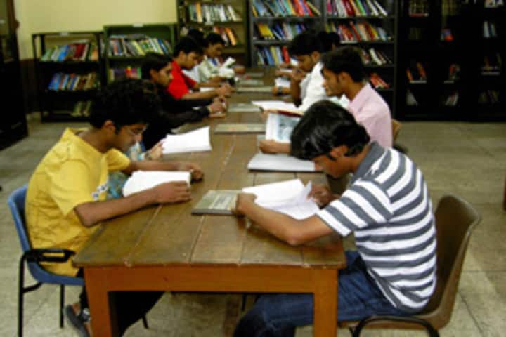 Nopany Institute of Management Studies, Kolkata campus photo 4