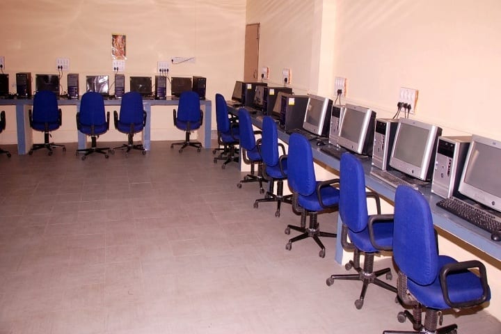 Indore Women's Polytechnic College, Indore campus photo 2