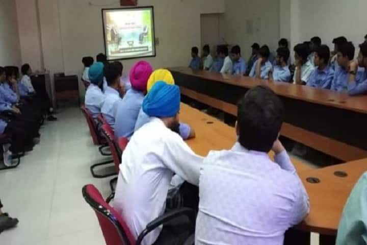 ISTC Chandigarh campus photo 3