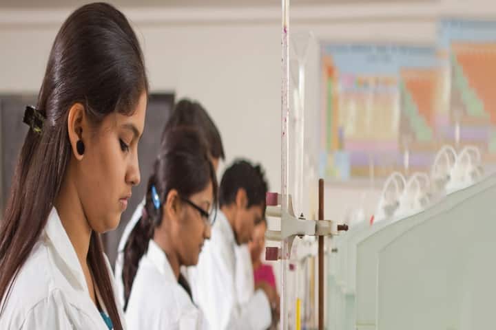 Rawal Institute of Engineering and Technology, Faridabad campus photo 5