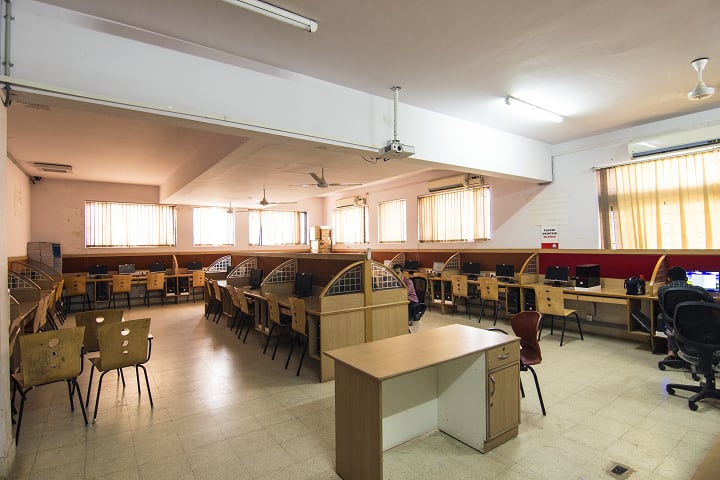 Sindhi Institute of Management, Bangalore campus photo 3